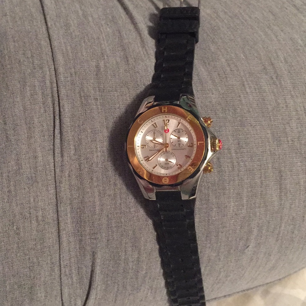 Watch - Picture 4 of 4